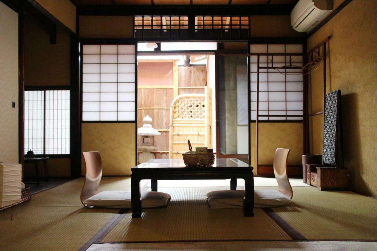 Bed & Breakfast Tsukiya Kyoto Exterior photo