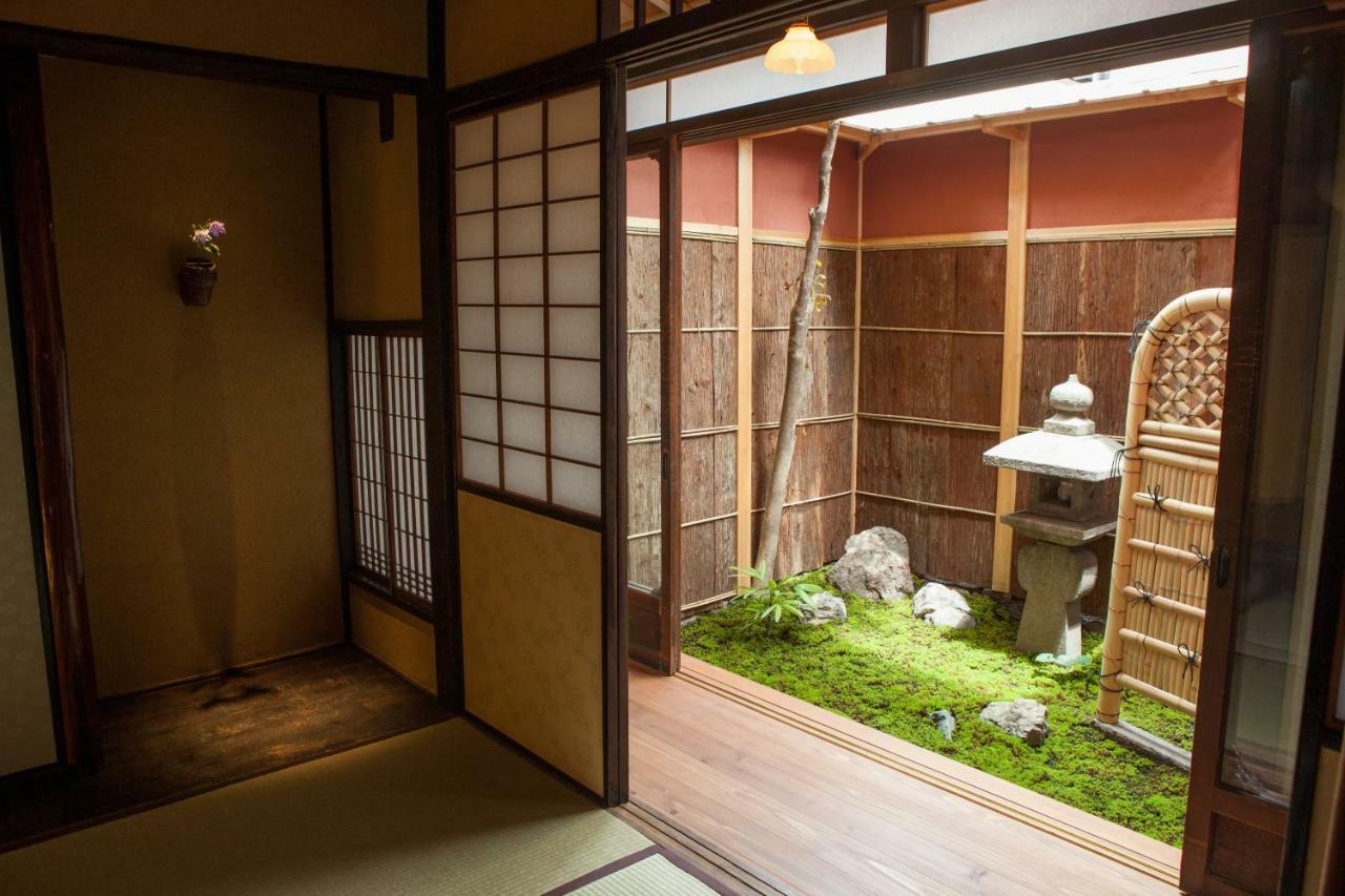 Bed & Breakfast Tsukiya Kyoto Exterior photo